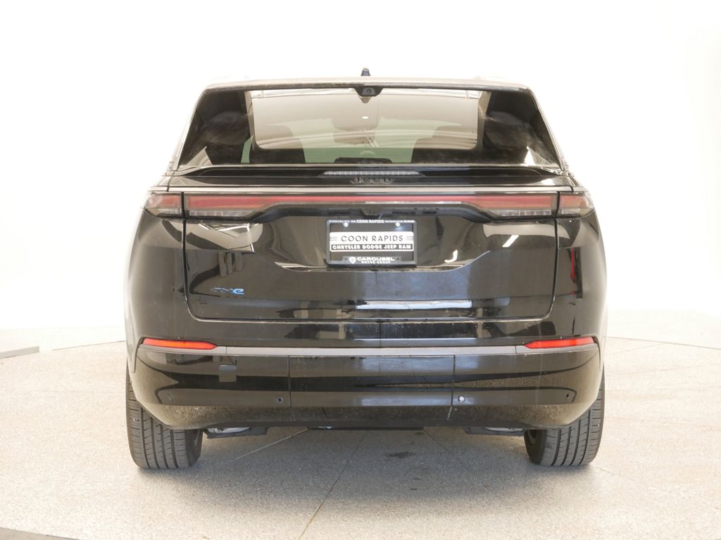 Thumbnail: 2024 Jeep Wagoneer S - 11