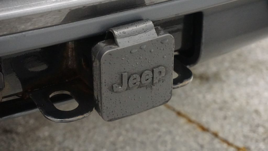 Thumbnail: 2017 Jeep Grand Cherokee - 20