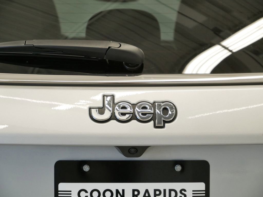 Thumbnail: 2025 Jeep Compass - 13