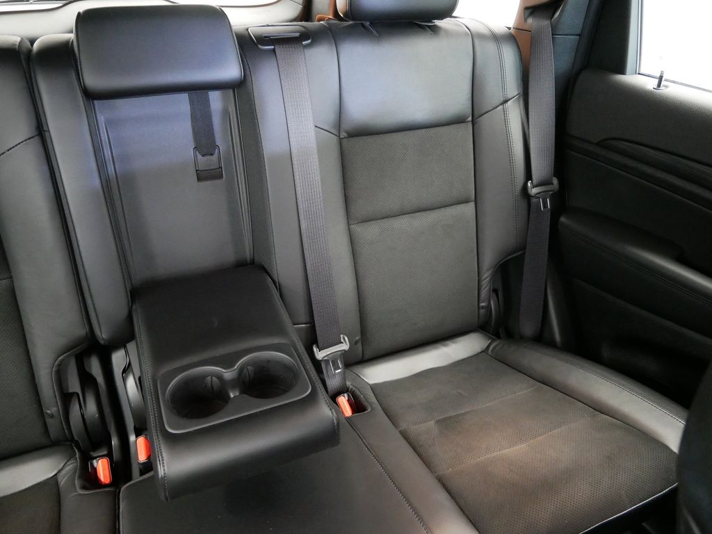 Thumbnail: 2022 Jeep Grand Cherokee - 22