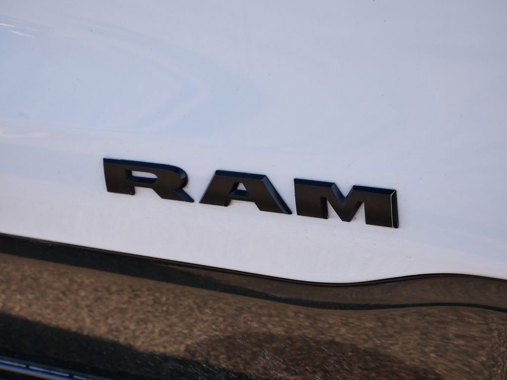 Thumbnail: 2019 RAM 1500 - 13