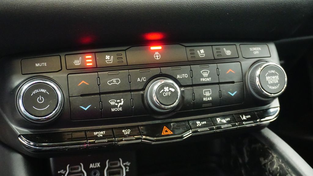 Thumbnail: 2024 Dodge Durango - 29