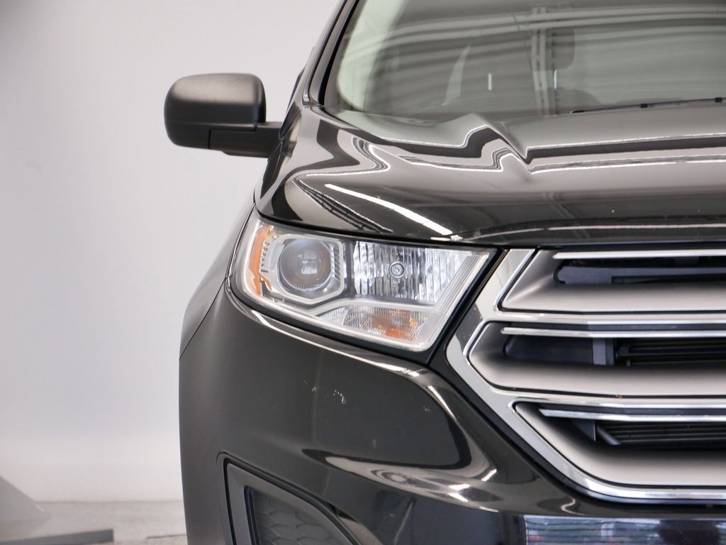 Thumbnail: 2017 Ford Edge - 14
