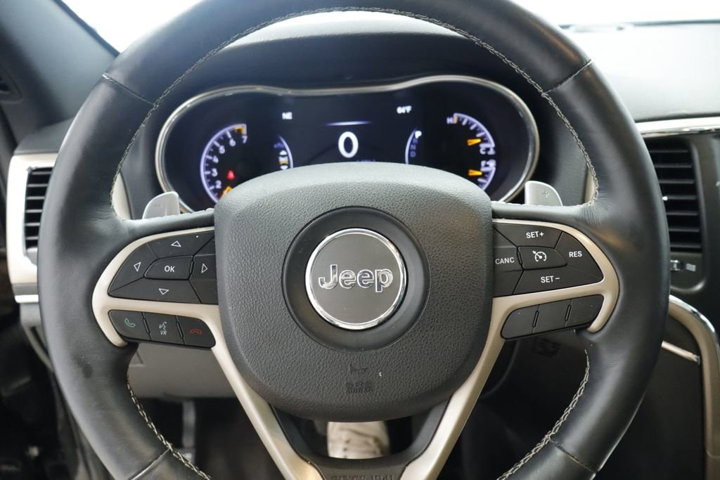 Thumbnail: 2017 Jeep Grand Cherokee - 31