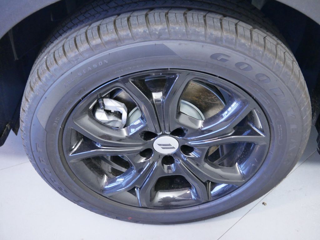 Thumbnail: 2024 Dodge Hornet - 22