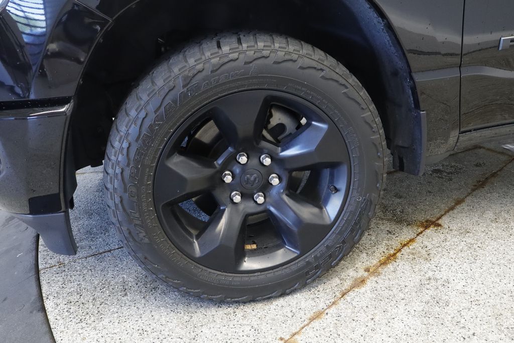 Thumbnail: 2019 RAM 1500 - 16