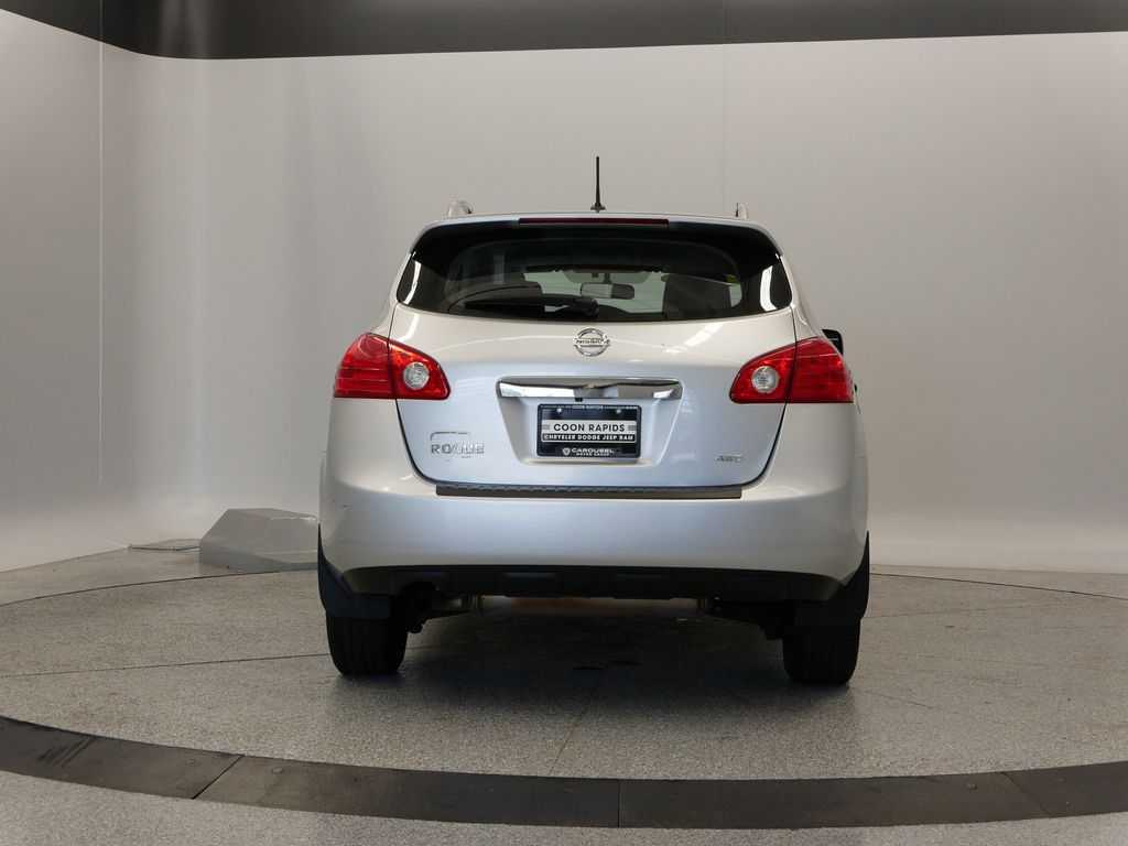Thumbnail: 2014 Nissan Rogue - 39