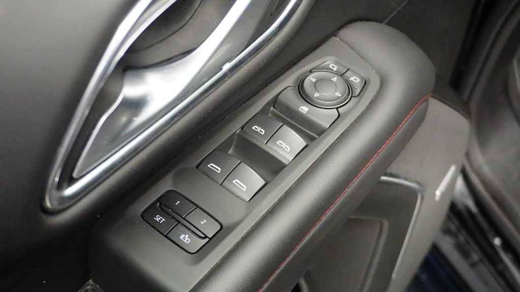 Thumbnail: 2022 Chevrolet Suburban - 29