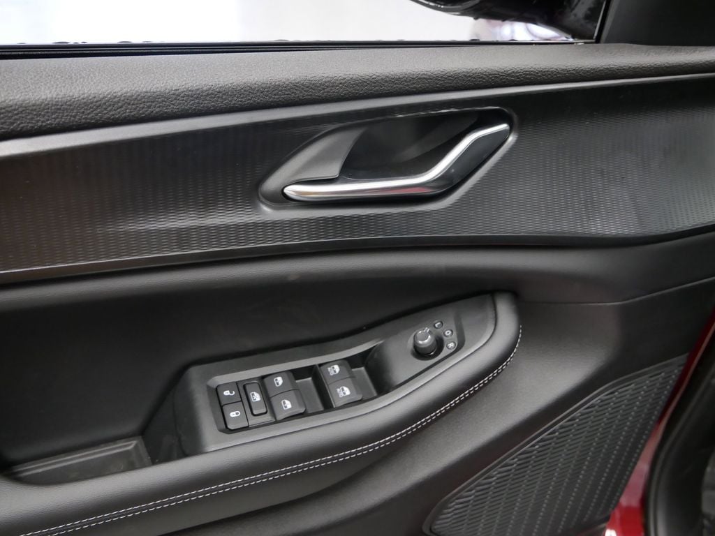 Thumbnail: 2025 Jeep Grand Cherokee - 7