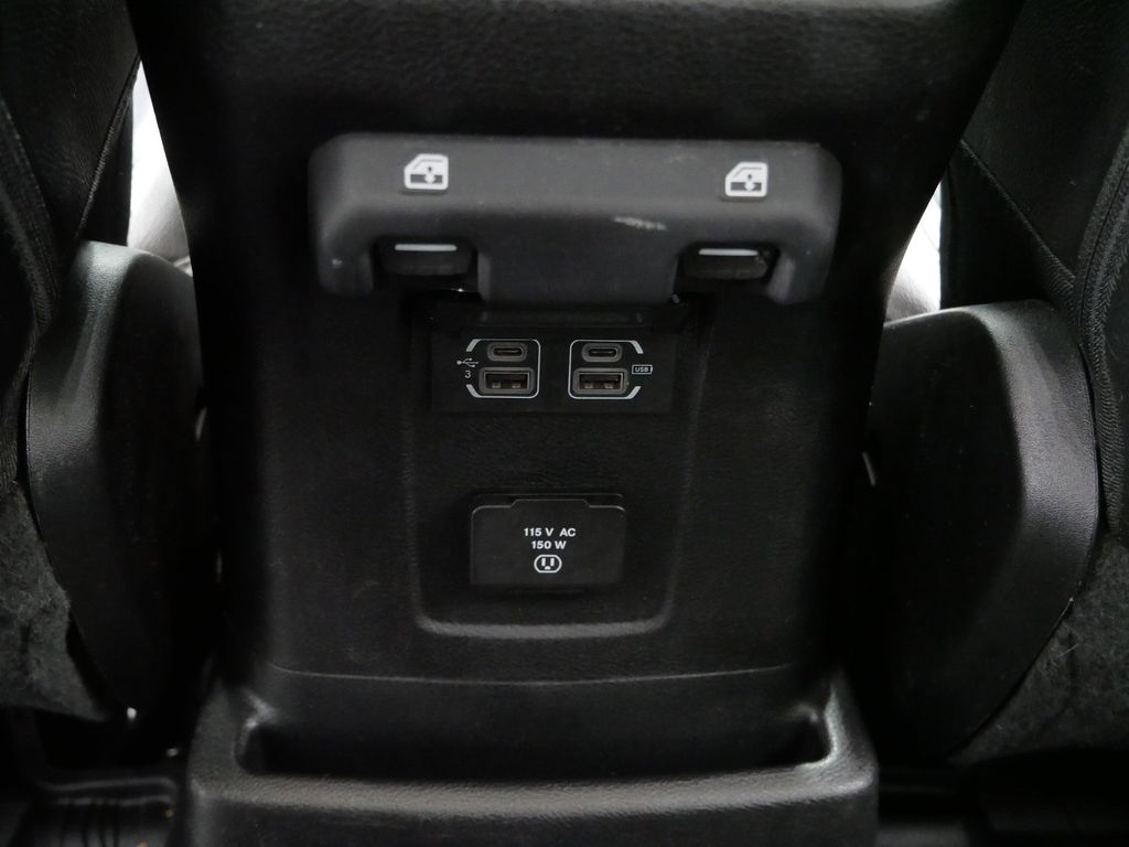 Thumbnail: 2020 Jeep Wrangler - 21