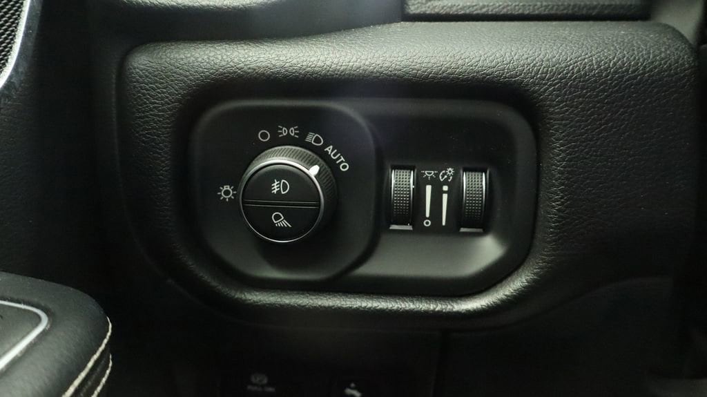 Thumbnail: 2023 RAM 1500 - 25