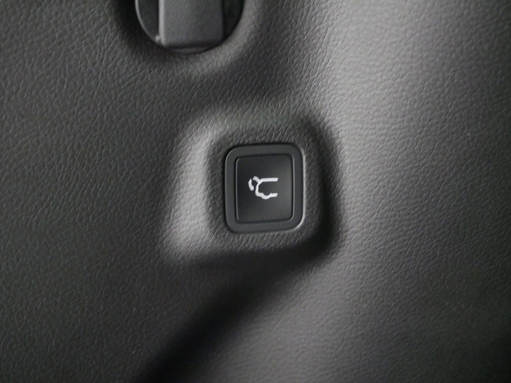 Thumbnail: 2026 Jeep Compass - 27