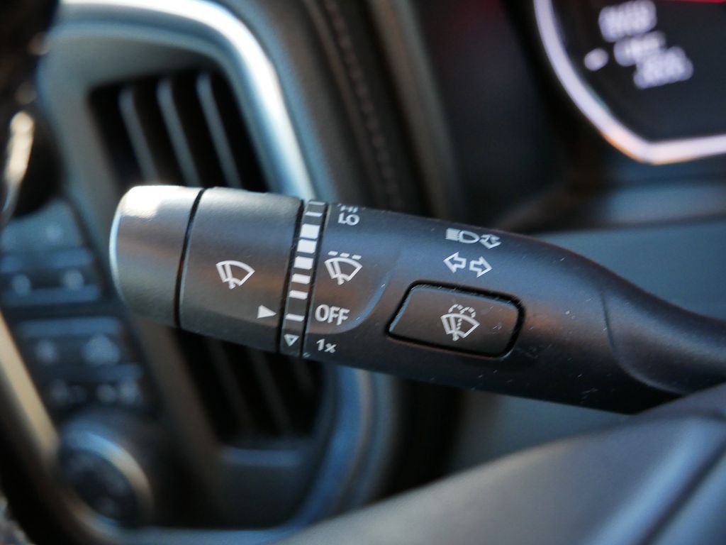 Thumbnail: 2019 Chevrolet Silverado 1500 - 22