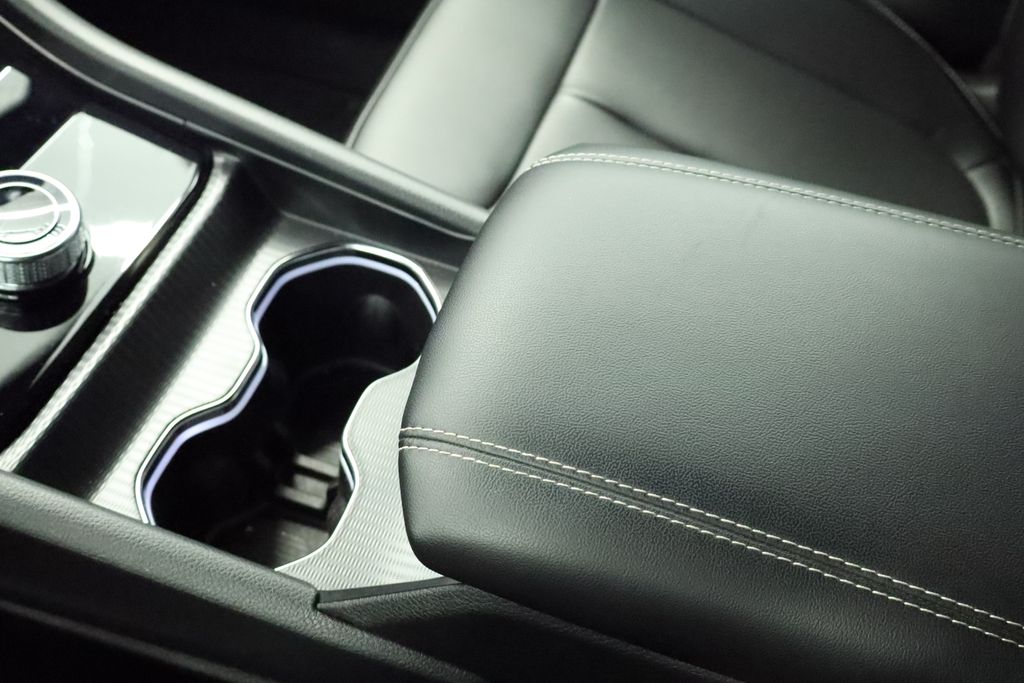 Thumbnail: 2025 Jeep Grand Cherokee - 44