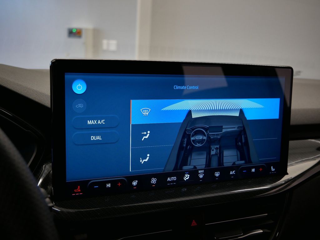 Thumbnail: 2023 Ford Escape - 34