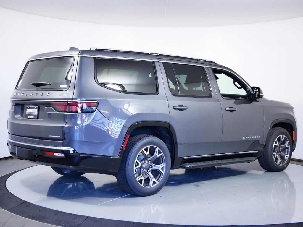 Thumbnail: 2023 Jeep Wagoneer - 3