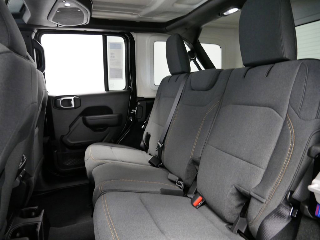 Thumbnail: 2026 Jeep Wrangler - 9