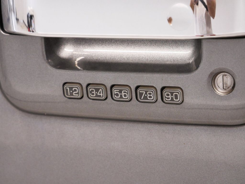 Thumbnail: 2013 Ford F-150 - 21