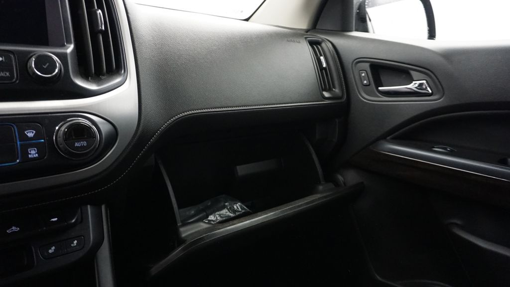 Thumbnail: 2020 GMC Canyon - 40