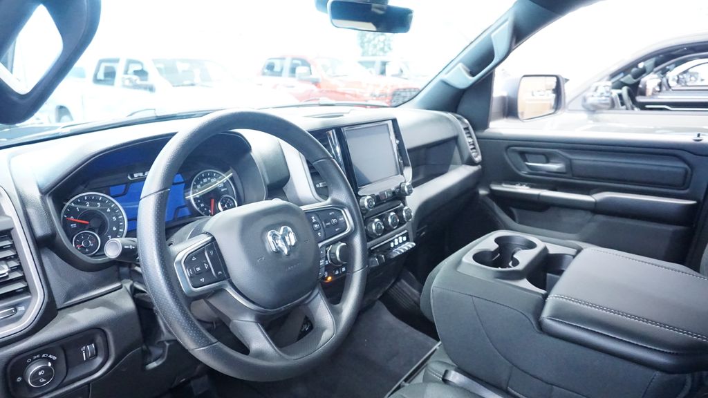 Thumbnail: 2026 RAM 1500 - 29