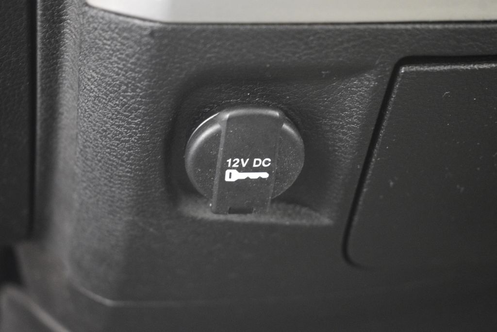 Thumbnail: 2019 RAM 1500 Classic - 42