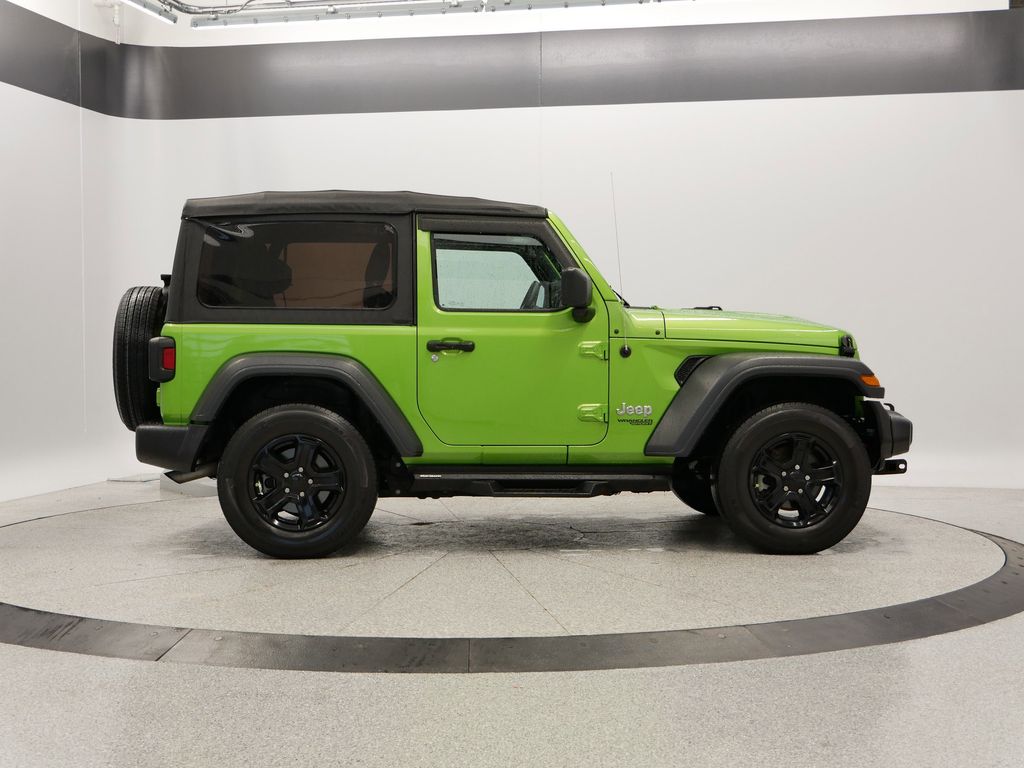 Thumbnail: 2019 Jeep Wrangler - 35