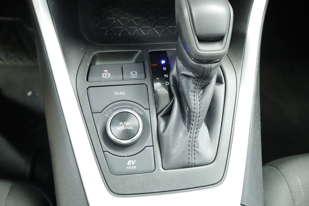Thumbnail: 2023 Toyota RAV4 - 36