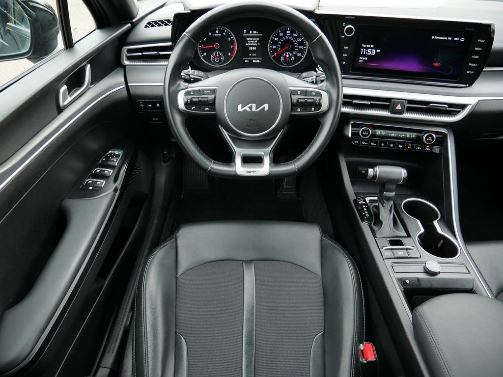 Thumbnail: 2023 Kia K5 - 18