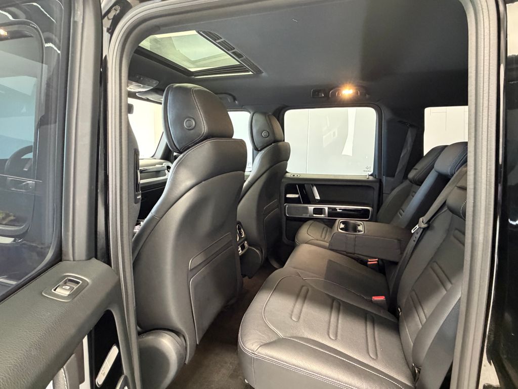 Thumbnail: 2021 Mercedes-Benz G-Class - 14