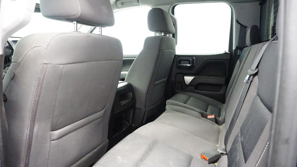 Thumbnail: 2018 Chevrolet Silverado 1500 - 16