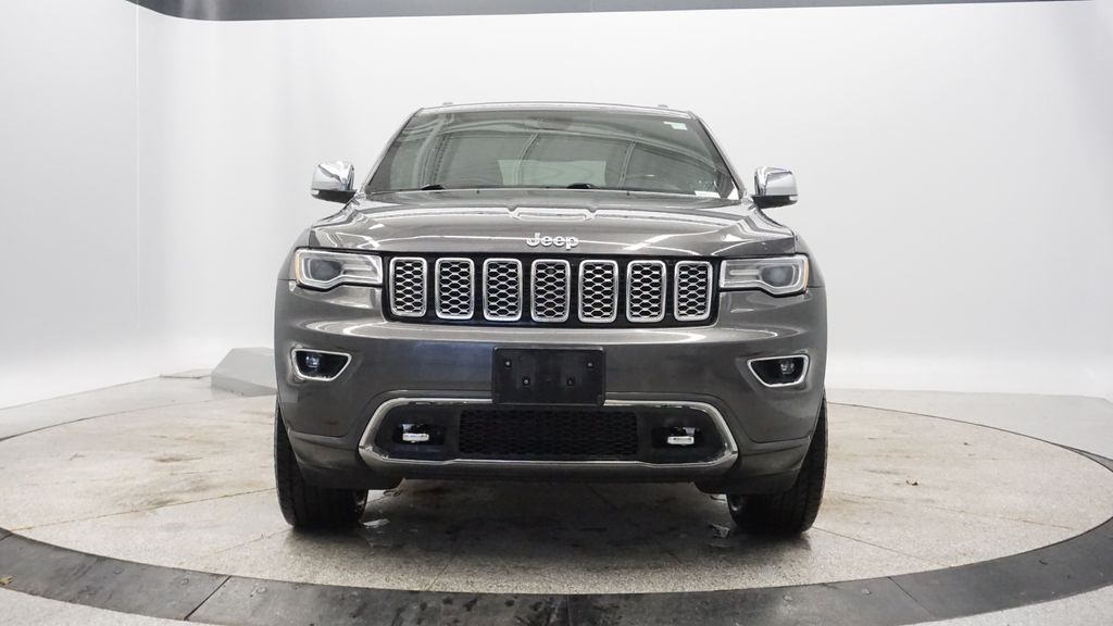 Thumbnail: 2017 Jeep Grand Cherokee - 10