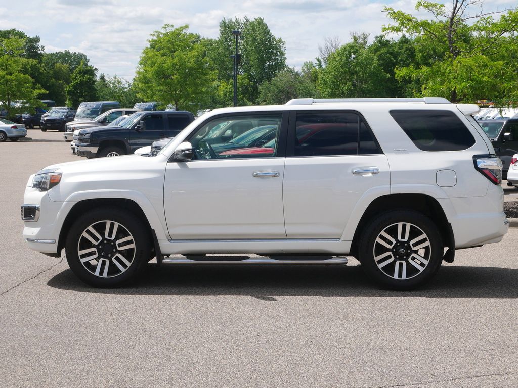 Thumbnail: 2019 Toyota 4Runner - 2