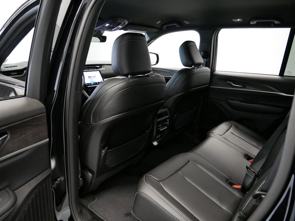 Thumbnail: 2025 Jeep Grand Cherokee - 7