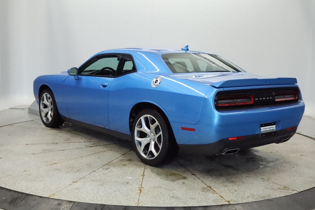 Thumbnail: 2016 Dodge Challenger - 3