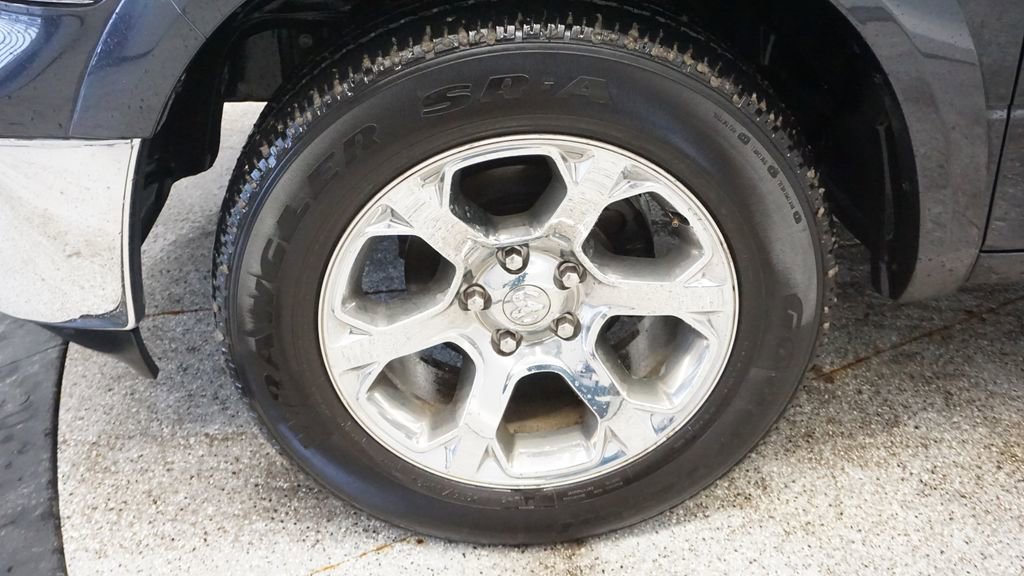 Thumbnail: 2017 RAM 1500 - 16