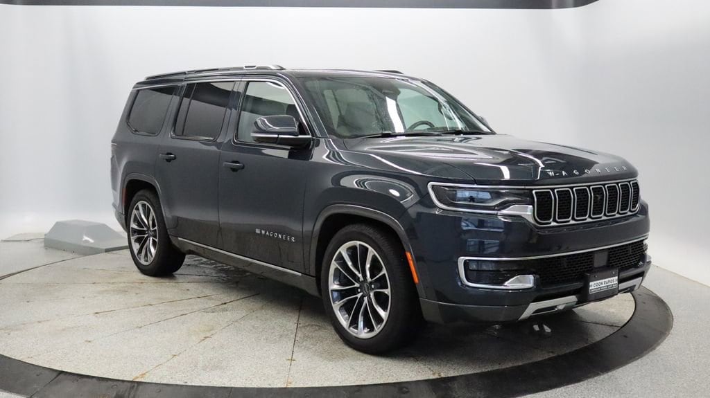 Thumbnail: 2022 Jeep Wagoneer - 9