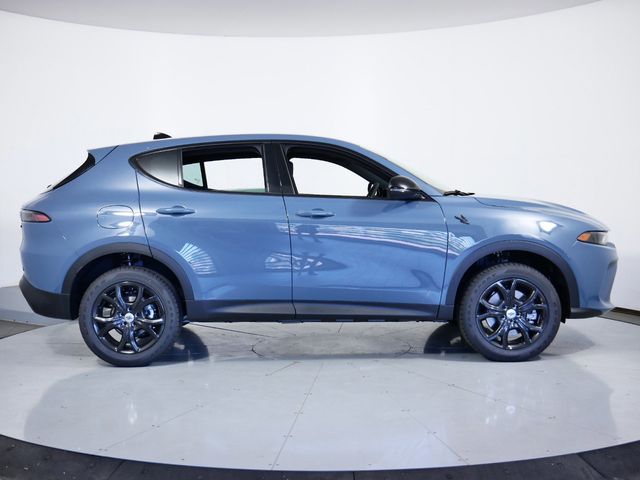 Thumbnail: 2024 Dodge Hornet - 8