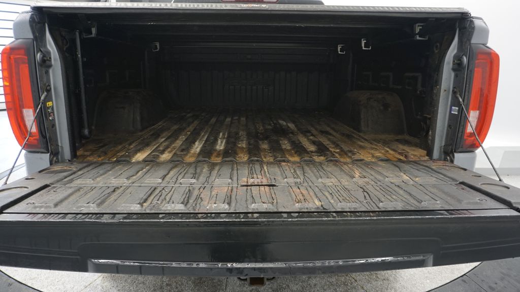 Thumbnail: 2020 GMC Sierra 1500 - 25