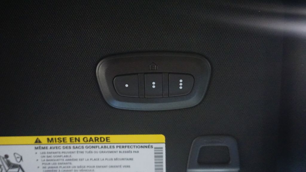 Thumbnail: 2022 Jeep Grand Cherokee - 31