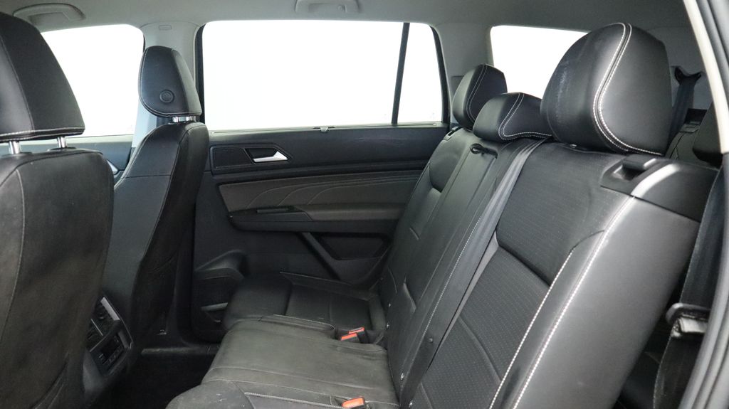 Thumbnail: 2022 Volkswagen Atlas - 19