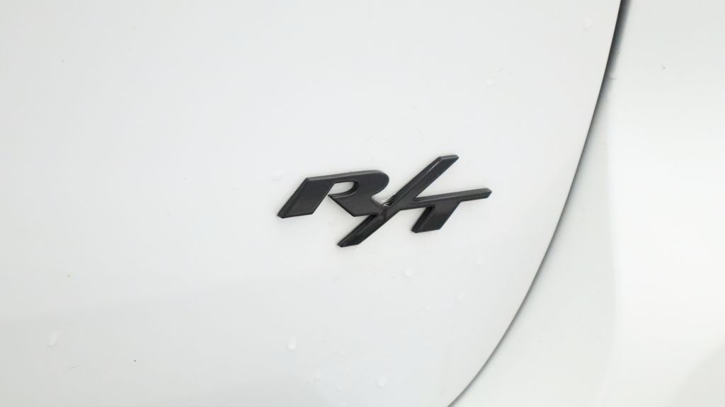 Thumbnail: 2022 Dodge Durango - 17