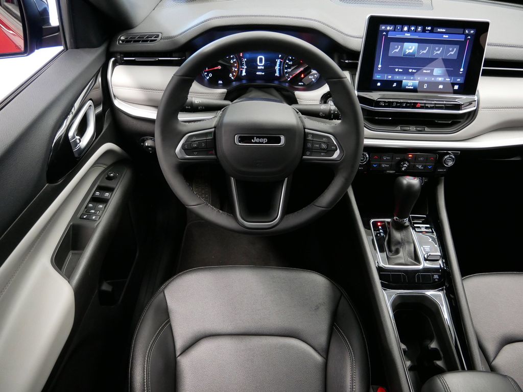 Thumbnail: 2025 Jeep Compass - 14