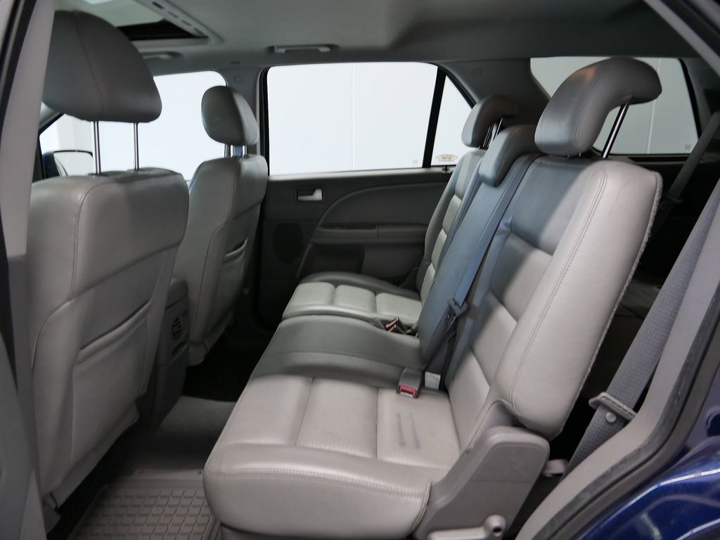 Thumbnail: 2005 Ford Freestyle - 24