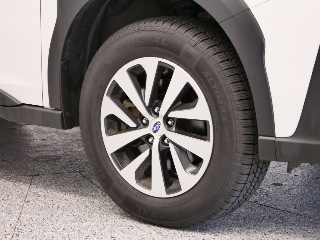 Thumbnail: 2023 Subaru Outback - 18