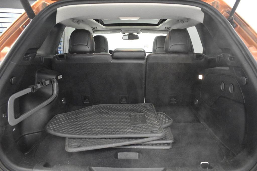 Thumbnail: 2016 Jeep Cherokee - 26