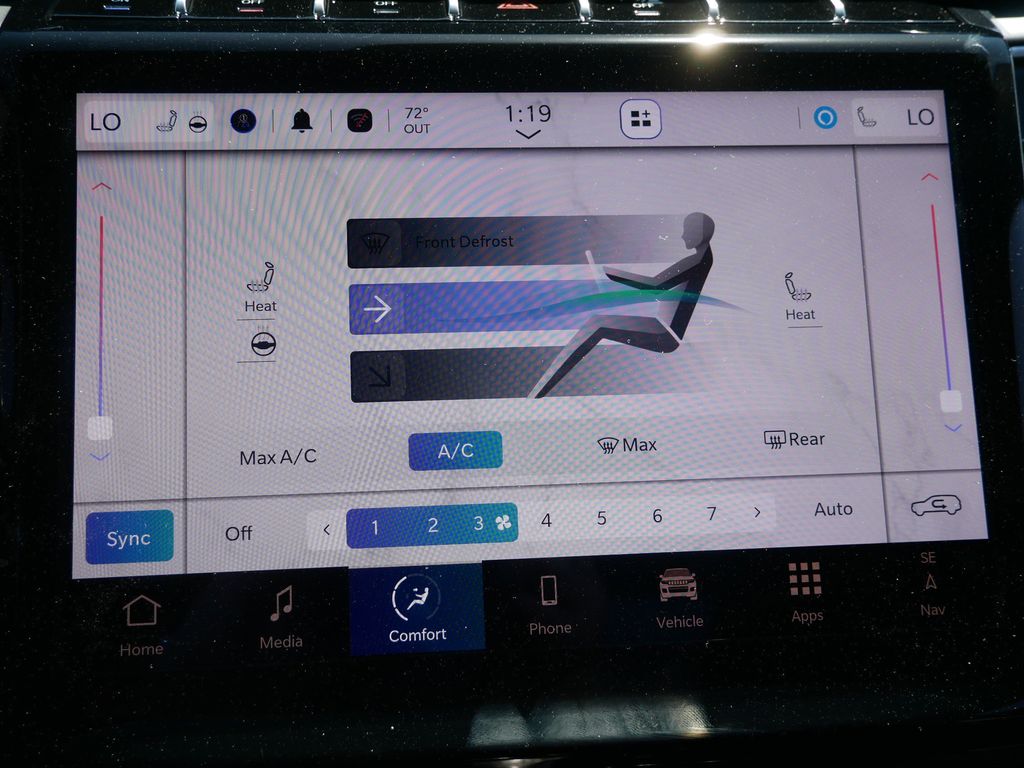 Thumbnail: 2025 Jeep Grand Cherokee - 36