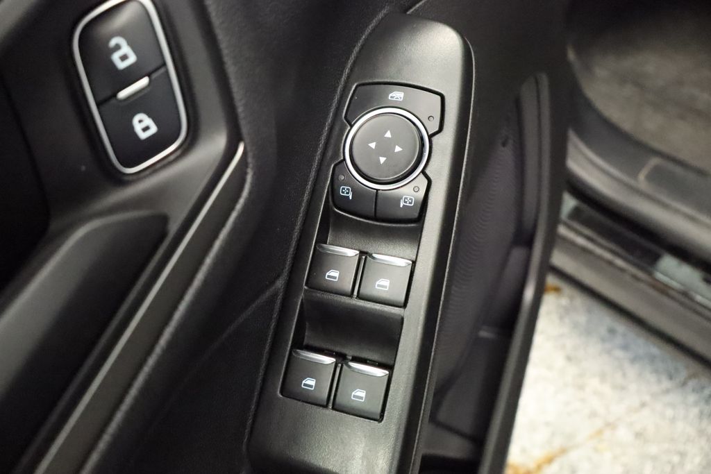 Thumbnail: 2024 Ford Escape - 31