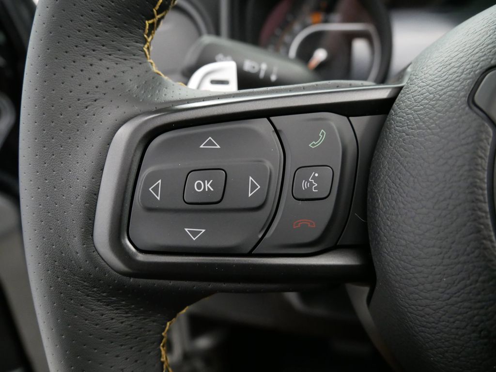 Thumbnail: 2025 Jeep Wrangler - 40