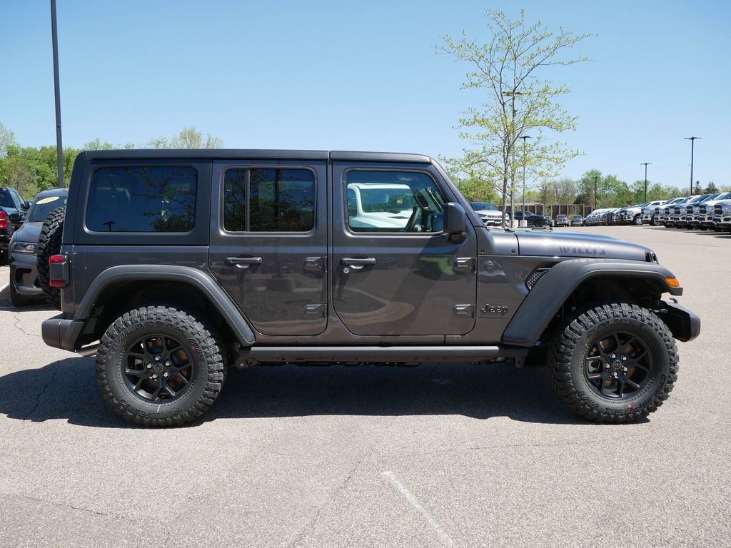 Thumbnail: 2025 Jeep Wrangler - 9