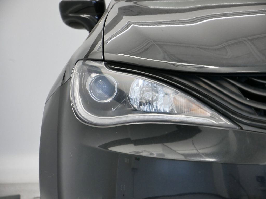 Thumbnail: 2018 Chrysler Pacifica - 13